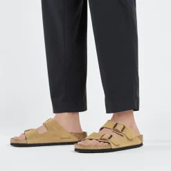 Birkenstock Two-Strap Sandals<Arizona Latte Cream