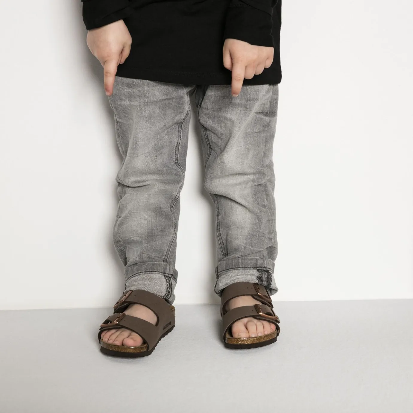 Birkenstock Strap Sandals<Arizona Kids Mocha