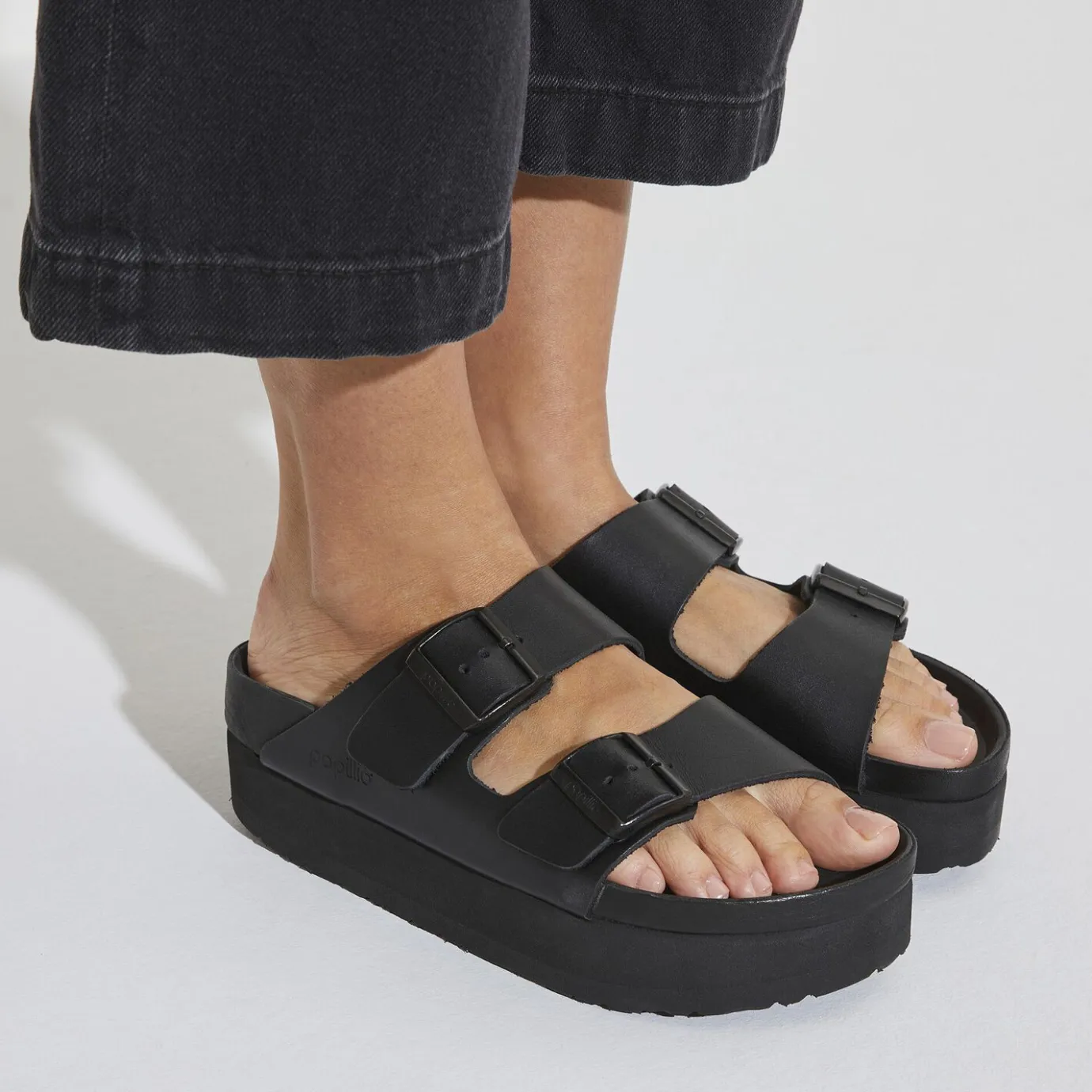 Birkenstock Two-Strap Sandals<Arizona Platform Black