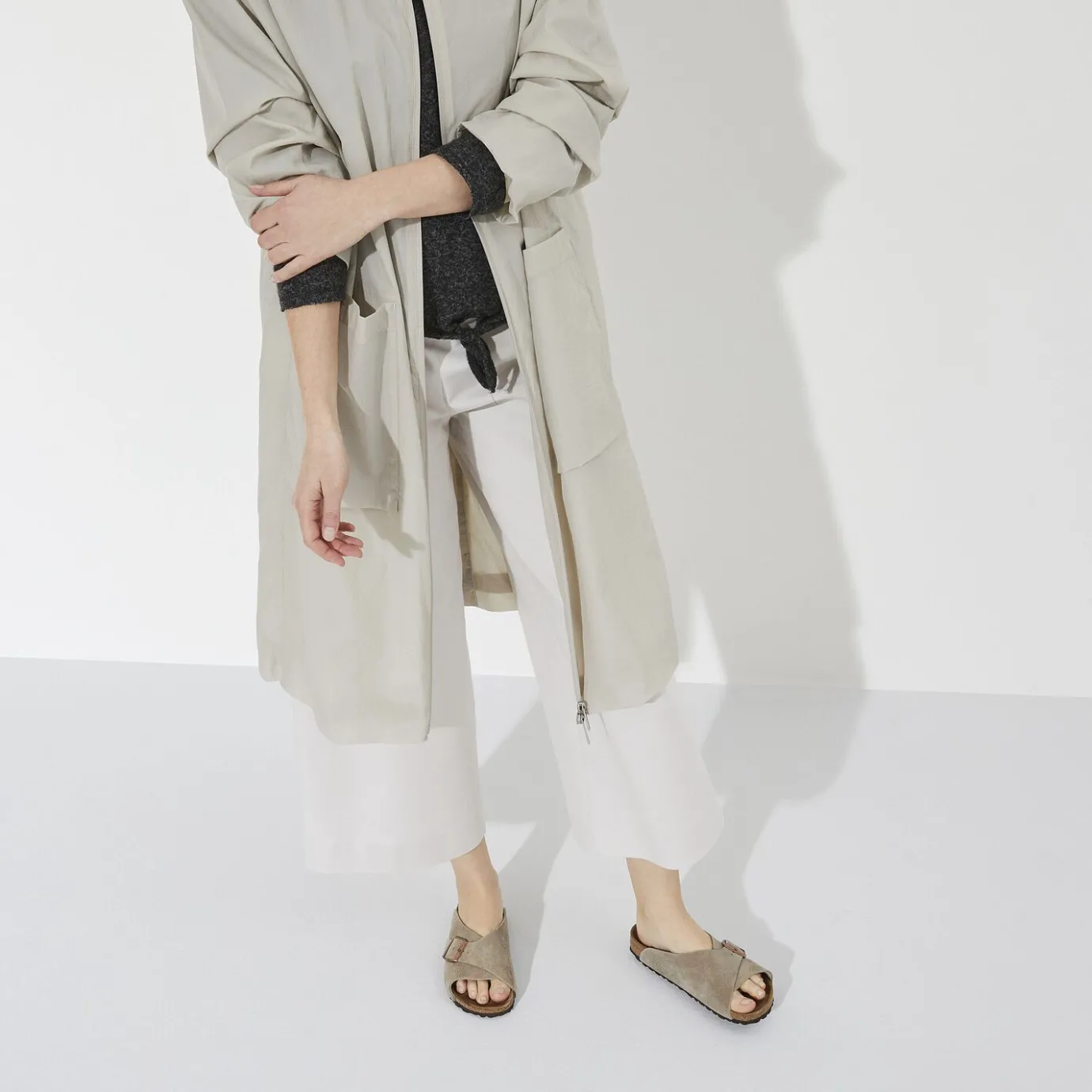 Birkenstock One-Strap Sandals<Arosa Taupe