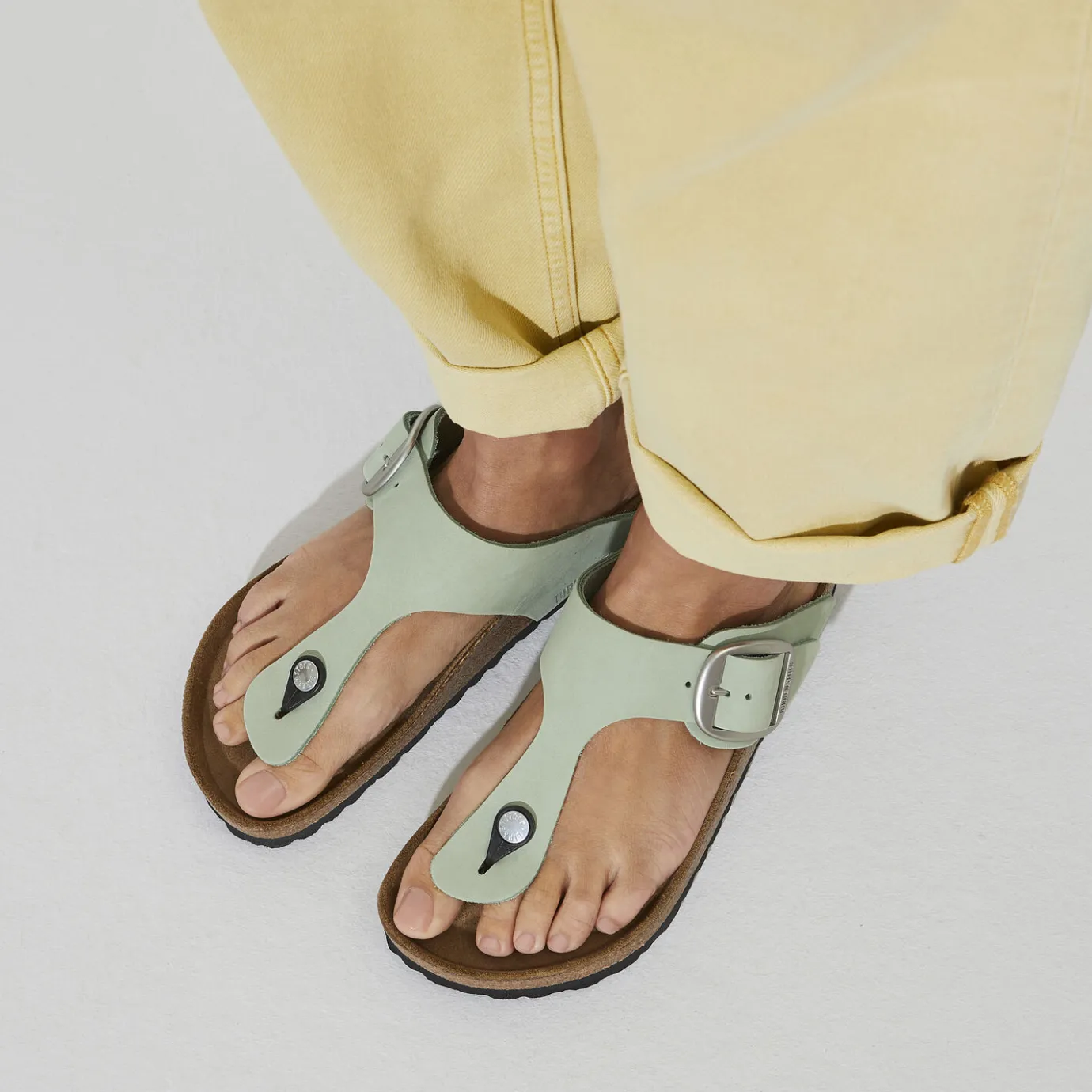 Birkenstock Thong Sandals<Gizeh Big Buckle Matcha