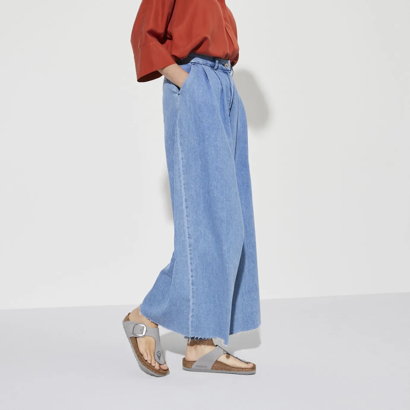 Birkenstock Thong Sandals<Gizeh Big Buckle Dove Gray