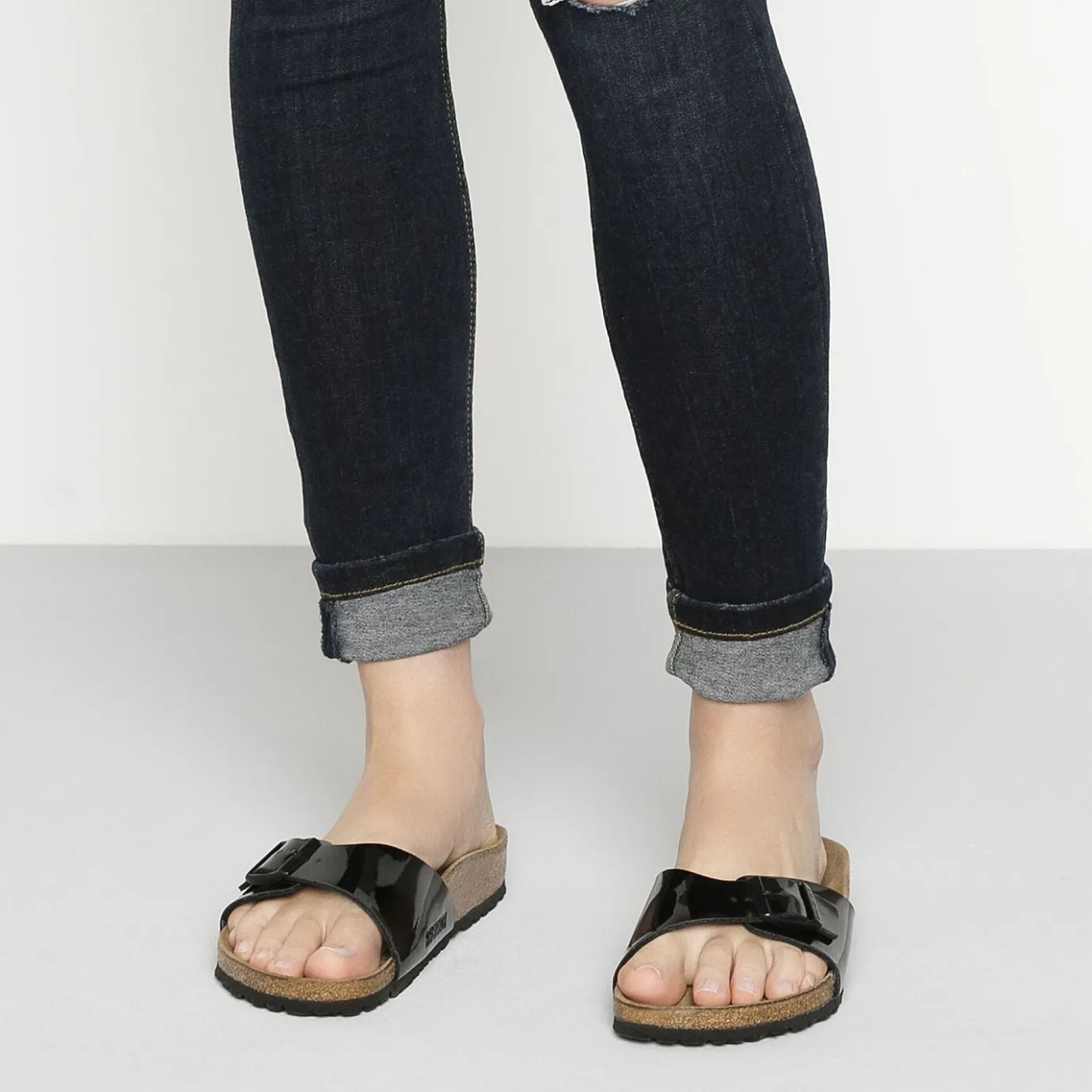 Birkenstock One-Strap Sandals<Madrid Black Patent