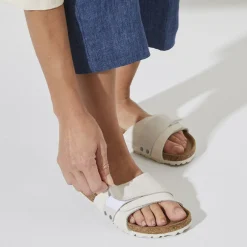 Birkenstock One-Strap Sandals<Oita Antique White